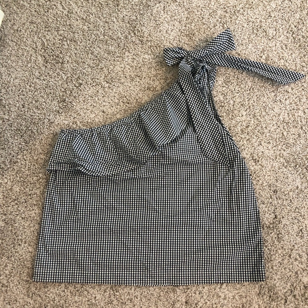 Vineyard vines one shoulder top